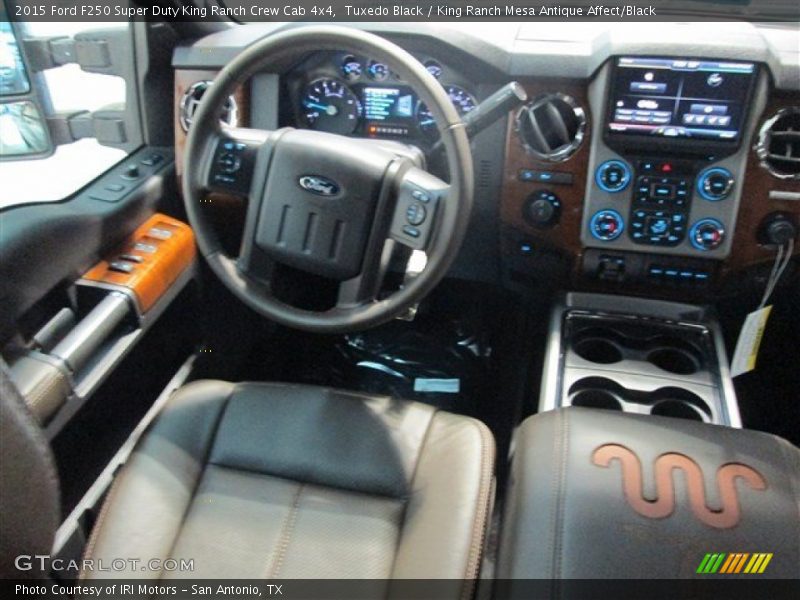 Tuxedo Black / King Ranch Mesa Antique Affect/Black 2015 Ford F250 Super Duty King Ranch Crew Cab 4x4