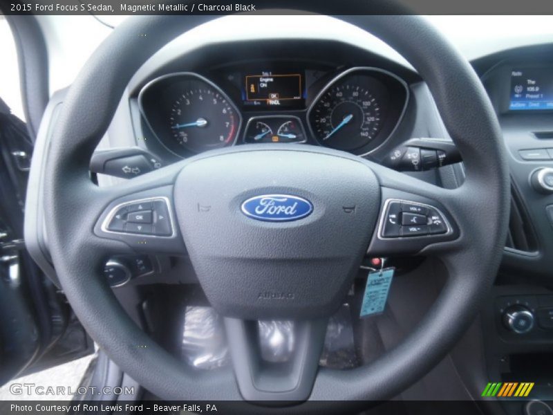 Magnetic Metallic / Charcoal Black 2015 Ford Focus S Sedan