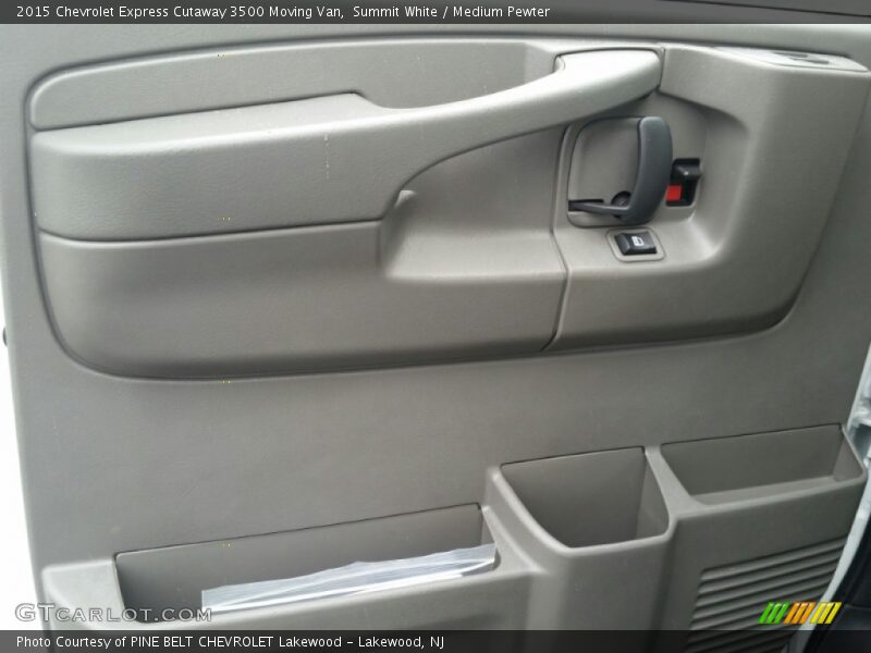Summit White / Medium Pewter 2015 Chevrolet Express Cutaway 3500 Moving Van
