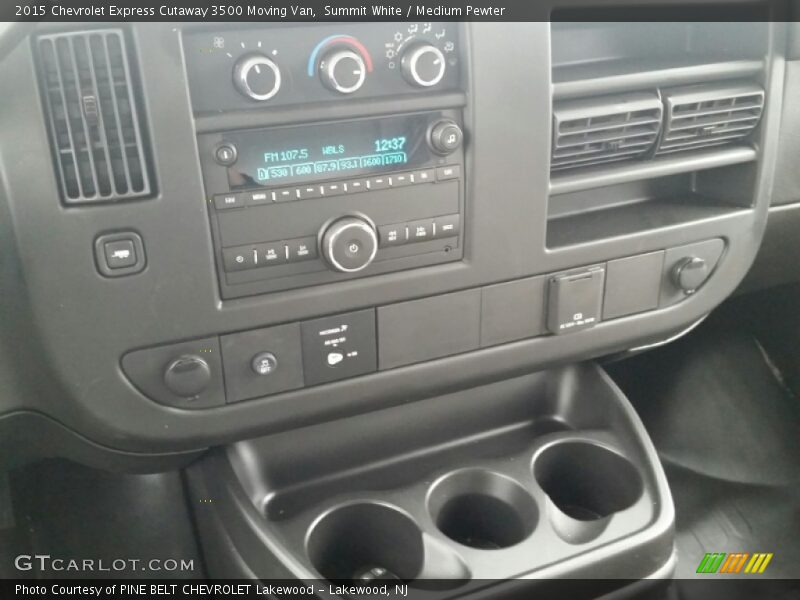 Summit White / Medium Pewter 2015 Chevrolet Express Cutaway 3500 Moving Van
