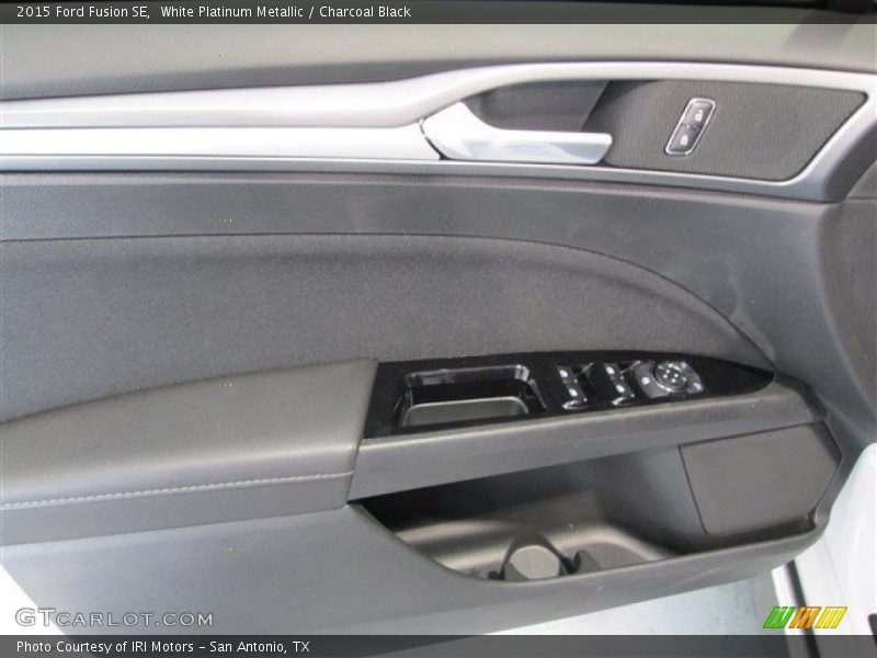 White Platinum Metallic / Charcoal Black 2015 Ford Fusion SE