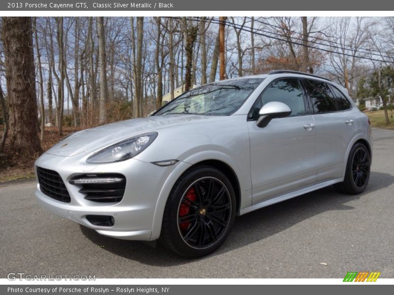 Front 3/4 View of 2013 Cayenne GTS