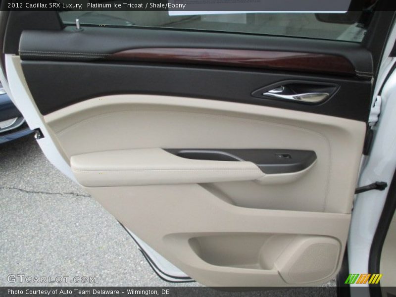Platinum Ice Tricoat / Shale/Ebony 2012 Cadillac SRX Luxury