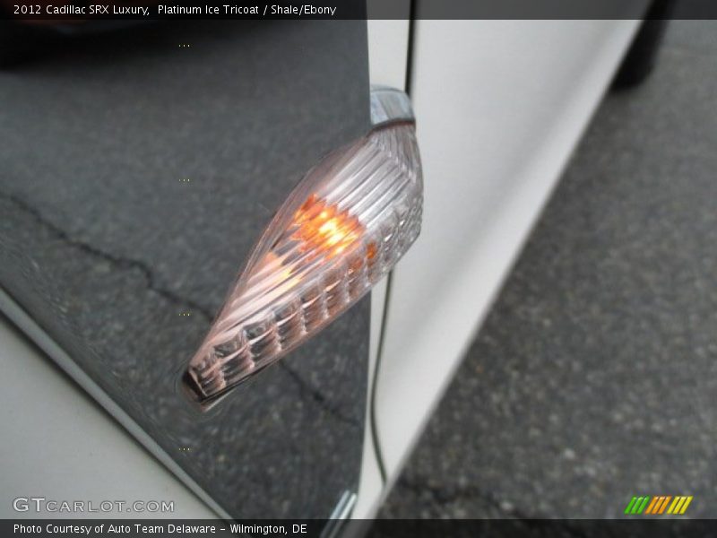 Platinum Ice Tricoat / Shale/Ebony 2012 Cadillac SRX Luxury