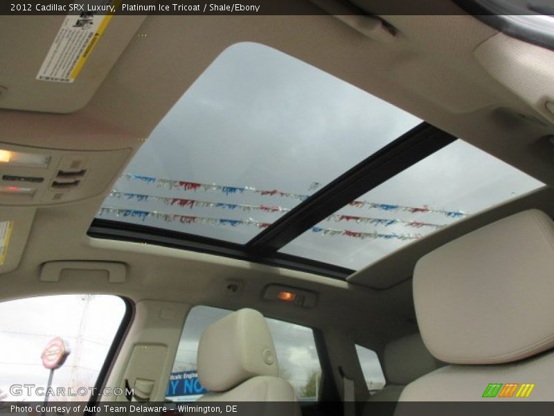 Platinum Ice Tricoat / Shale/Ebony 2012 Cadillac SRX Luxury