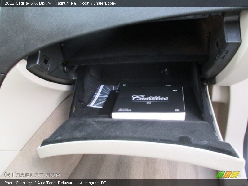Platinum Ice Tricoat / Shale/Ebony 2012 Cadillac SRX Luxury