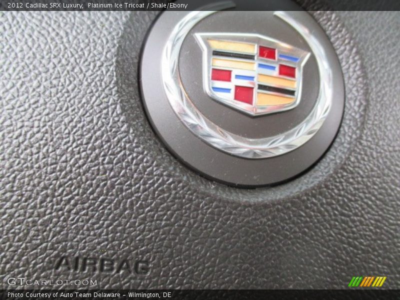 Platinum Ice Tricoat / Shale/Ebony 2012 Cadillac SRX Luxury