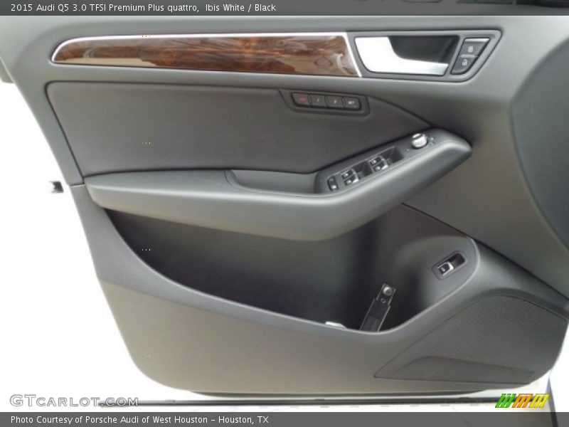 Ibis White / Black 2015 Audi Q5 3.0 TFSI Premium Plus quattro