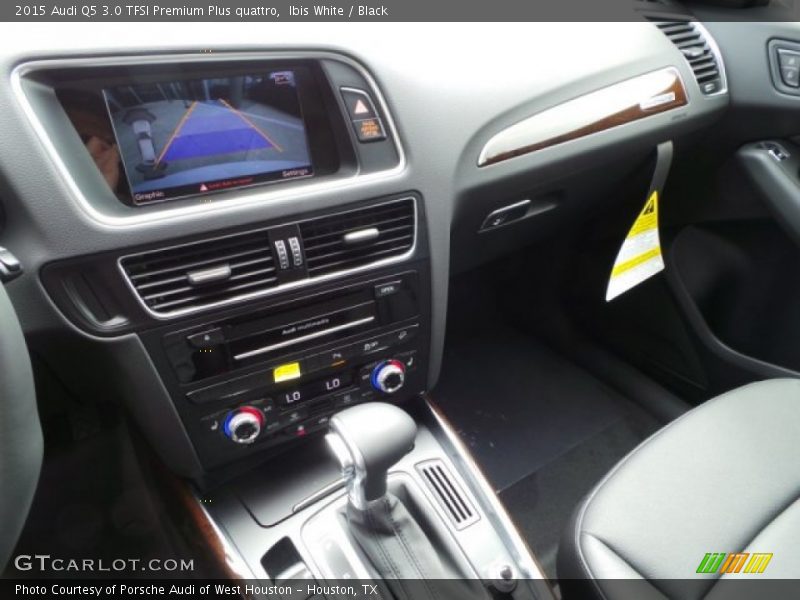 Ibis White / Black 2015 Audi Q5 3.0 TFSI Premium Plus quattro