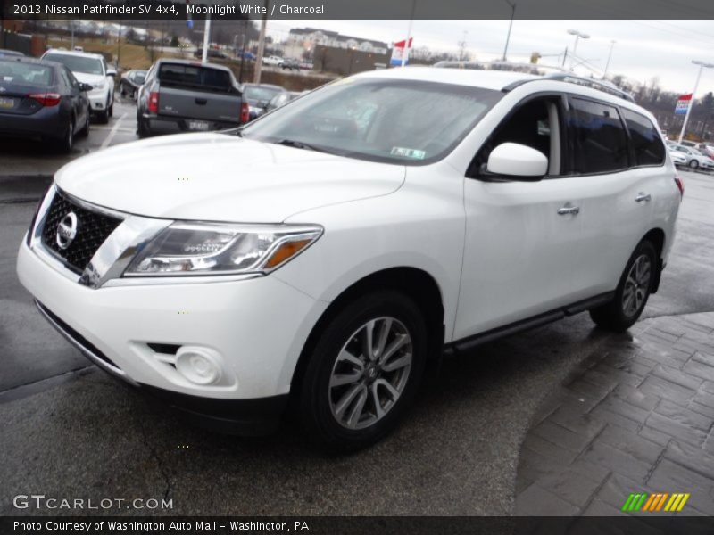 Moonlight White / Charcoal 2013 Nissan Pathfinder SV 4x4