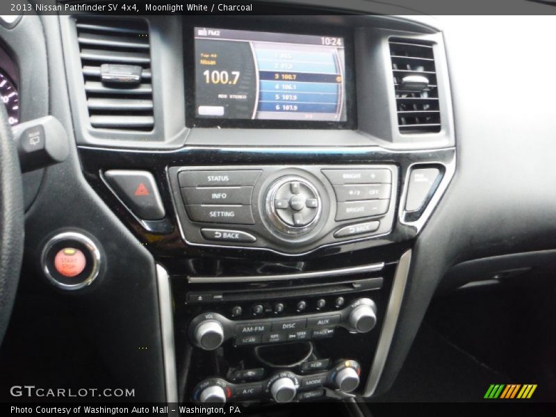 Moonlight White / Charcoal 2013 Nissan Pathfinder SV 4x4