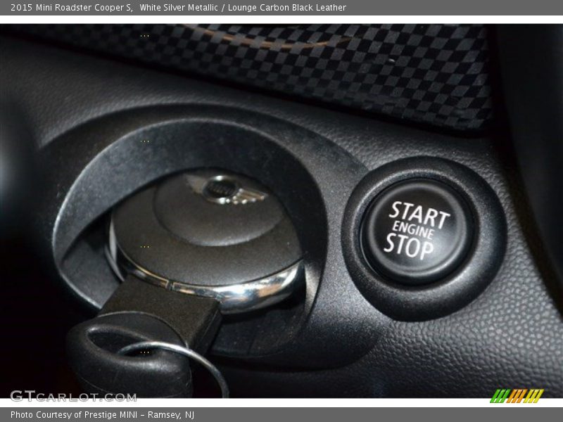 White Silver Metallic / Lounge Carbon Black Leather 2015 Mini Roadster Cooper S