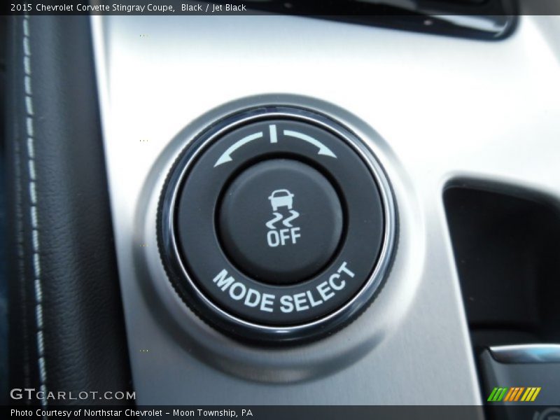 Controls of 2015 Corvette Stingray Coupe