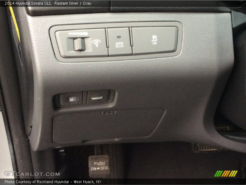 Radiant Silver / Gray 2014 Hyundai Sonata GLS