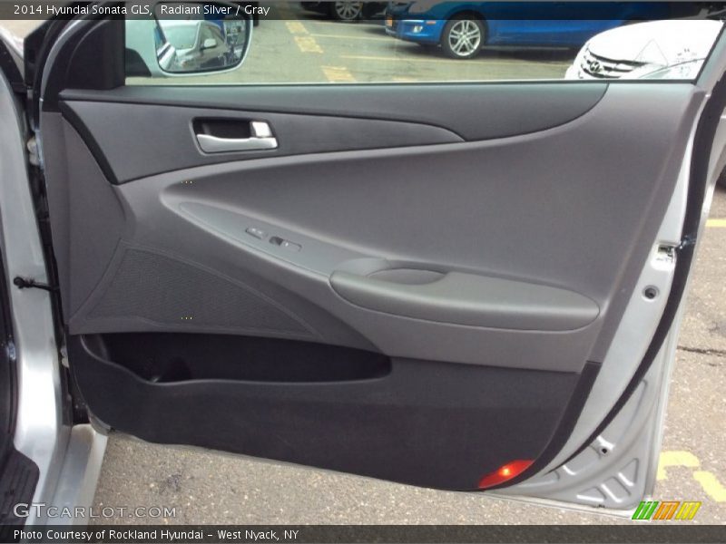 Radiant Silver / Gray 2014 Hyundai Sonata GLS