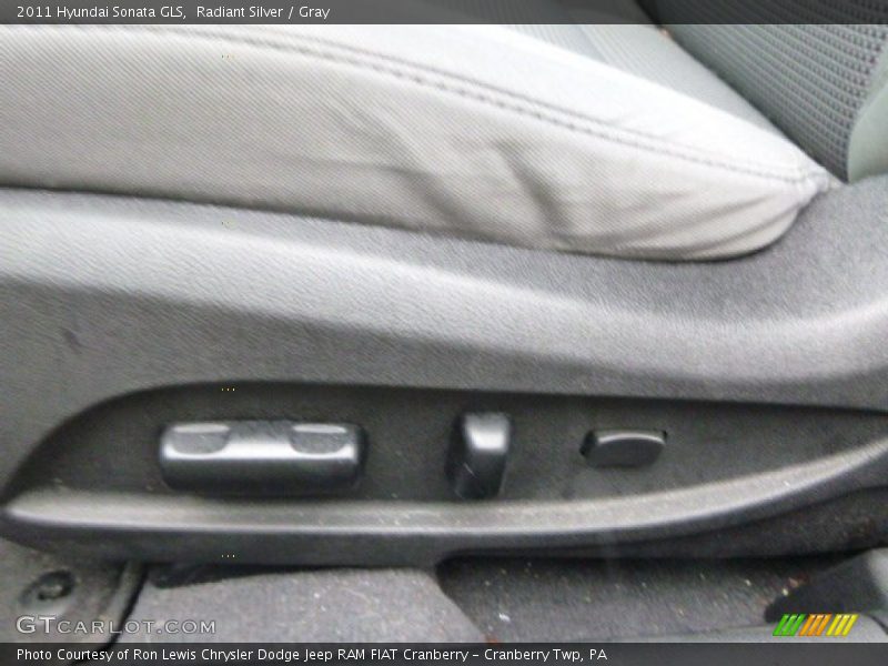 Radiant Silver / Gray 2011 Hyundai Sonata GLS
