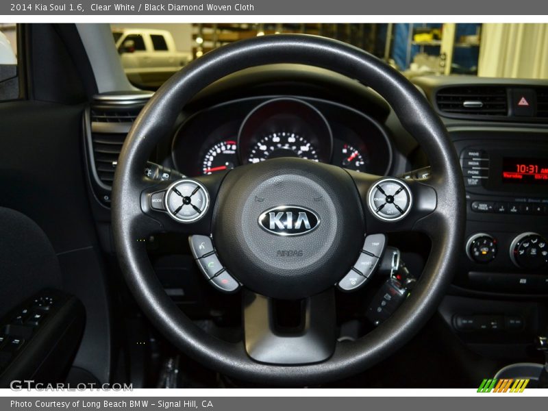 Clear White / Black Diamond Woven Cloth 2014 Kia Soul 1.6