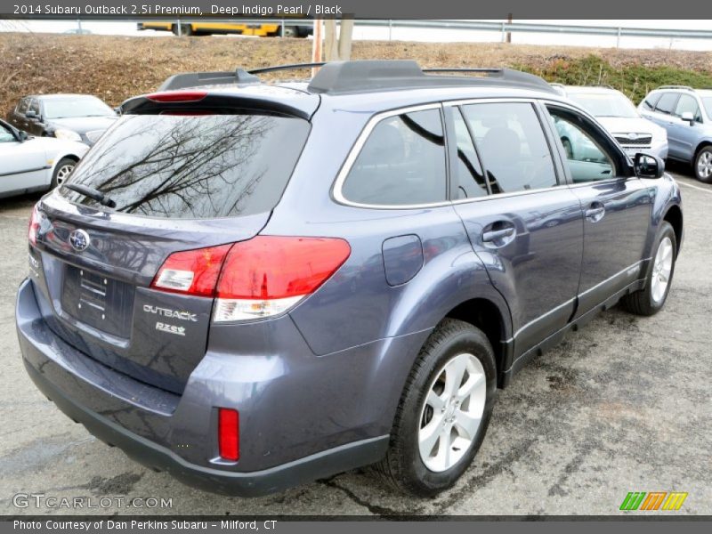Deep Indigo Pearl / Black 2014 Subaru Outback 2.5i Premium