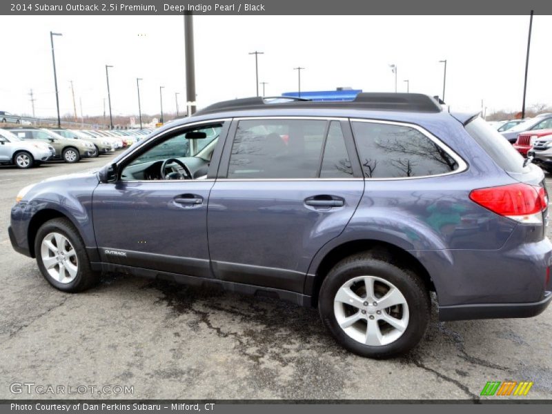 Deep Indigo Pearl / Black 2014 Subaru Outback 2.5i Premium