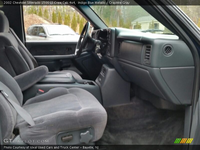 Indigo Blue Metallic / Graphite Gray 2002 Chevrolet Silverado 1500 LS Crew Cab 4x4