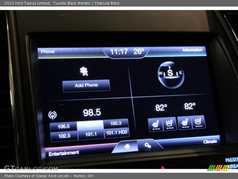 Tuxedo Black Metallic / Charcoal Black 2013 Ford Taurus Limited