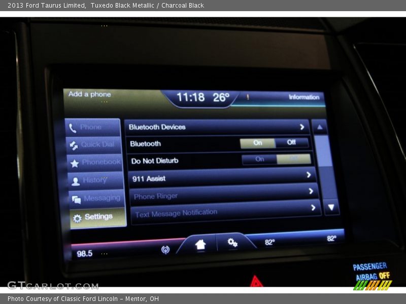 Tuxedo Black Metallic / Charcoal Black 2013 Ford Taurus Limited