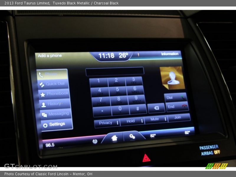 Tuxedo Black Metallic / Charcoal Black 2013 Ford Taurus Limited