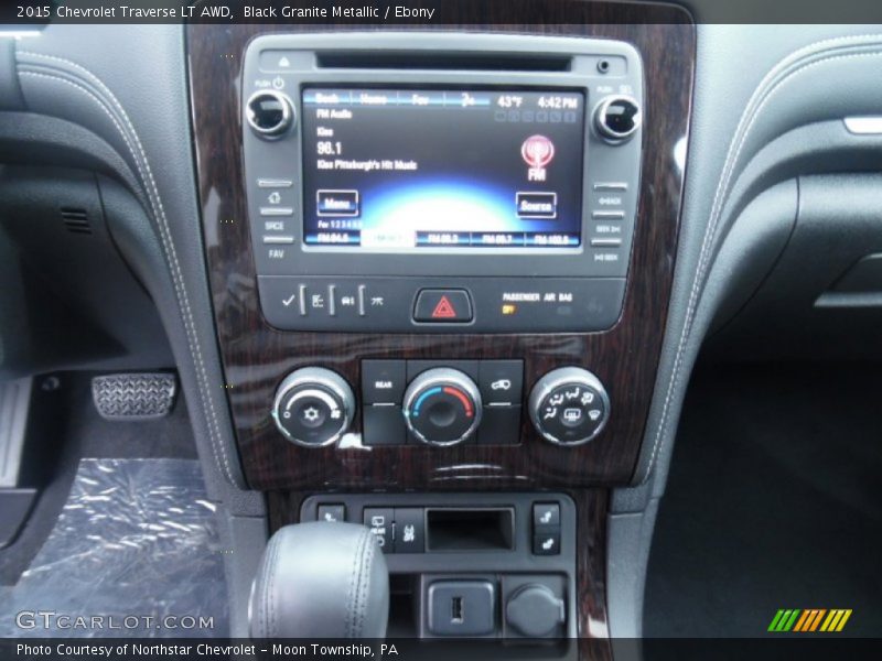 Black Granite Metallic / Ebony 2015 Chevrolet Traverse LT AWD
