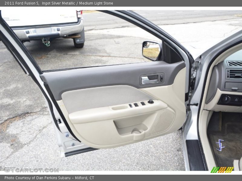 Ingot Silver Metallic / Medium Light Stone 2011 Ford Fusion S