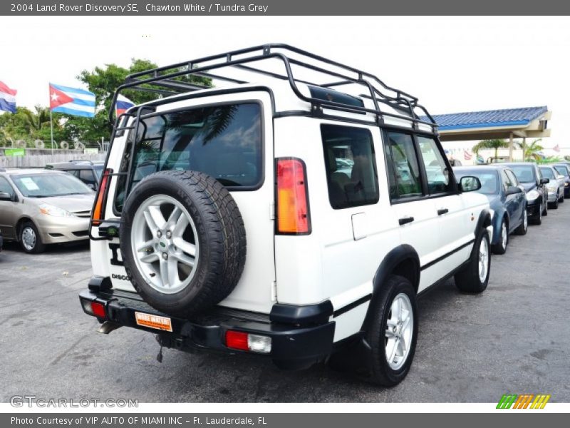 Chawton White / Tundra Grey 2004 Land Rover Discovery SE