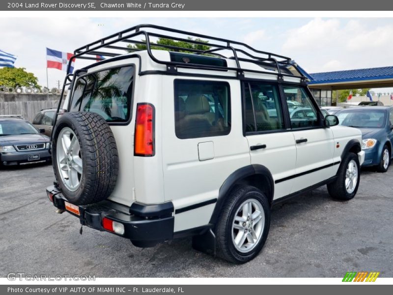 Chawton White / Tundra Grey 2004 Land Rover Discovery SE