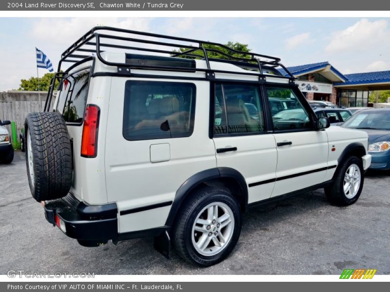 Chawton White / Tundra Grey 2004 Land Rover Discovery SE