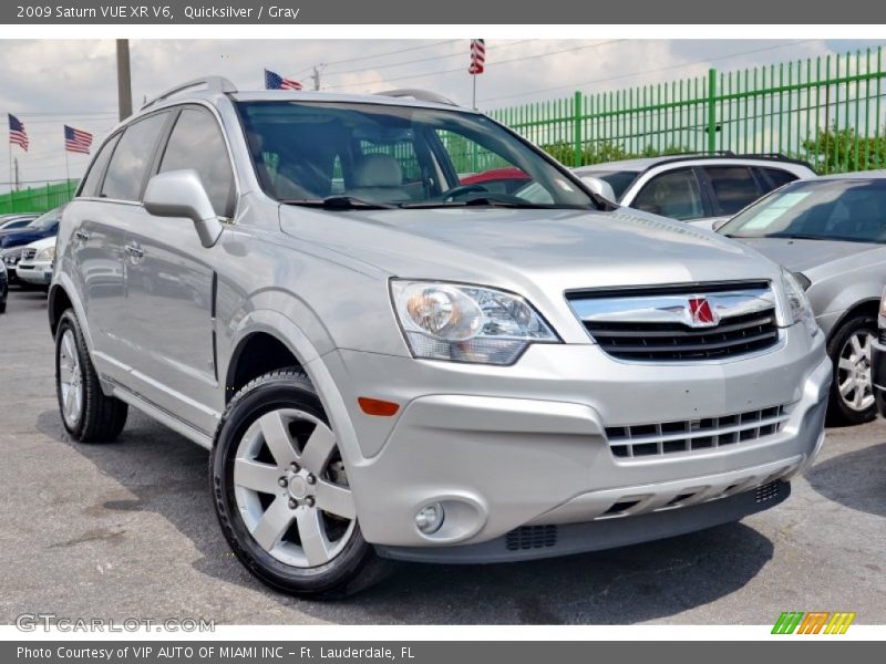 Quicksilver / Gray 2009 Saturn VUE XR V6