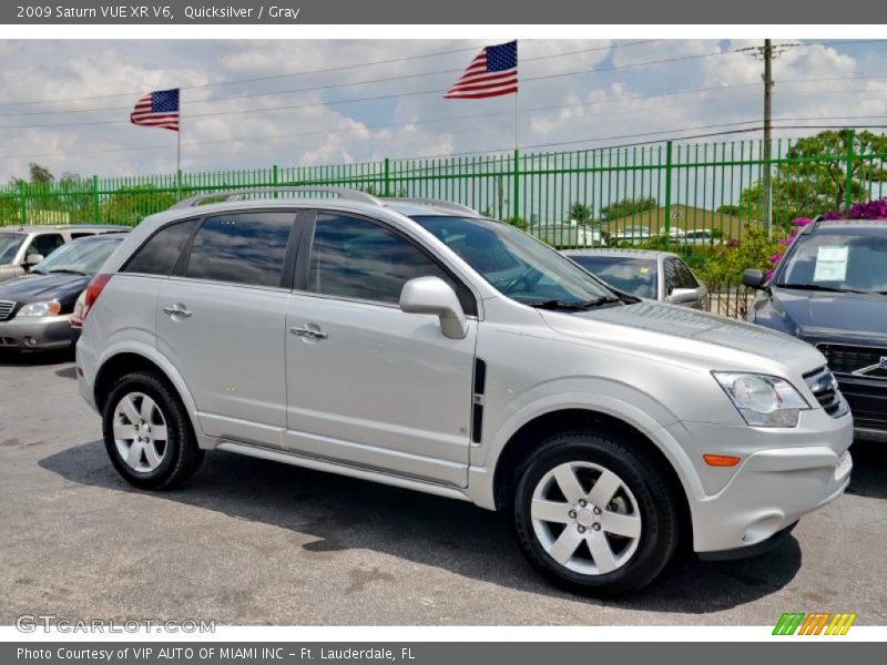 Quicksilver / Gray 2009 Saturn VUE XR V6