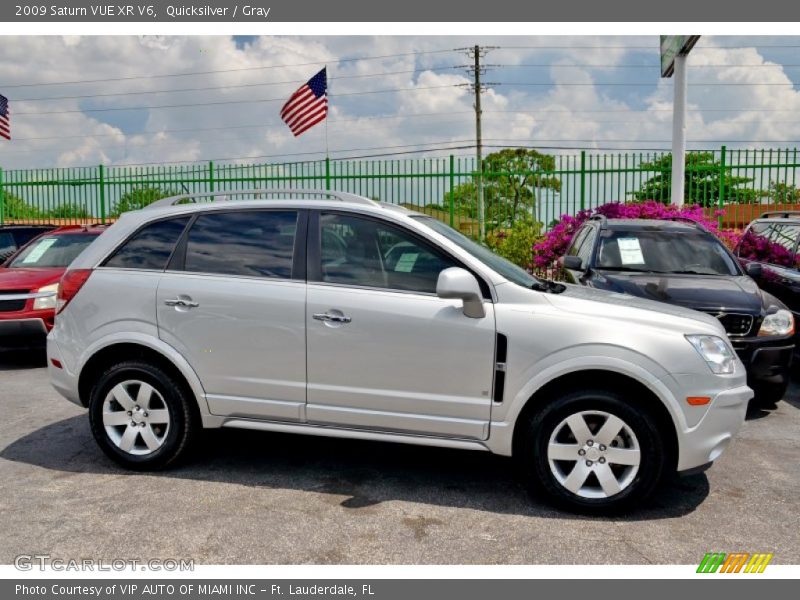 Quicksilver / Gray 2009 Saturn VUE XR V6
