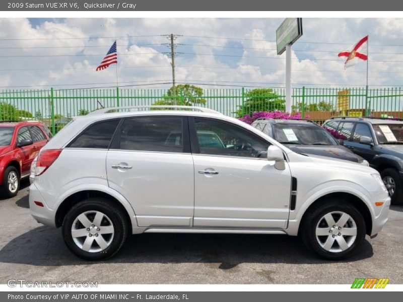 Quicksilver / Gray 2009 Saturn VUE XR V6