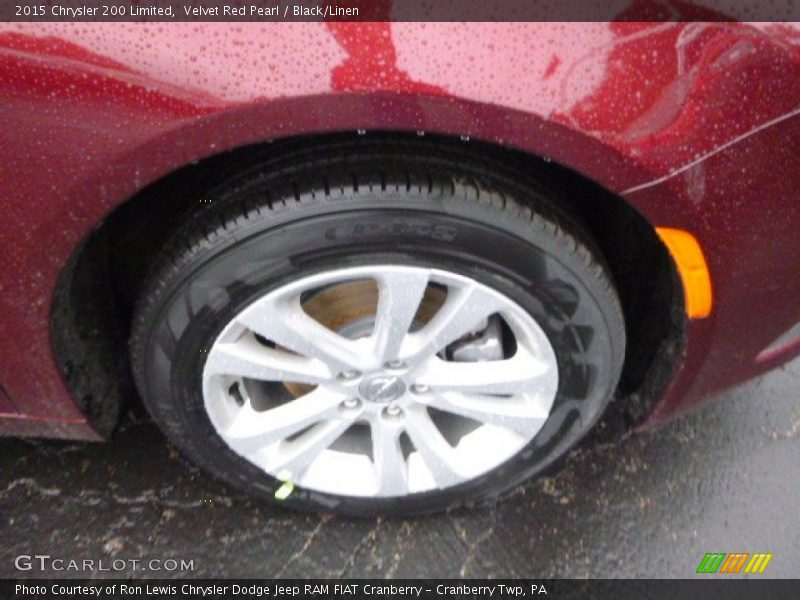 Velvet Red Pearl / Black/Linen 2015 Chrysler 200 Limited