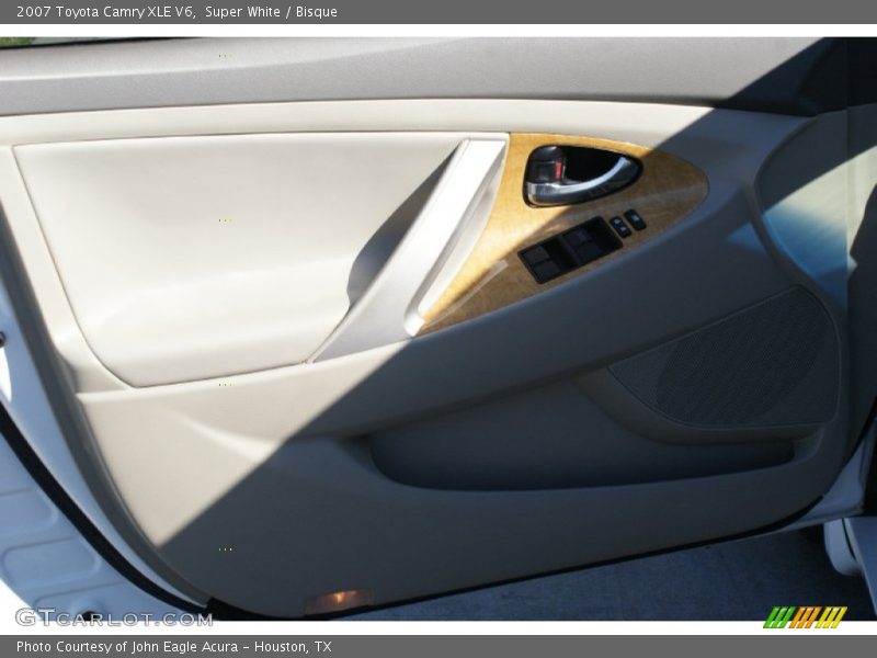 Super White / Bisque 2007 Toyota Camry XLE V6