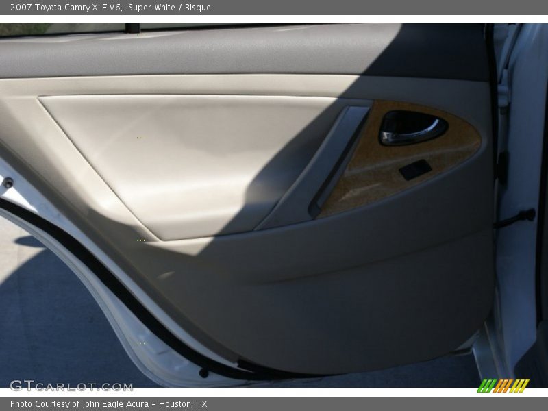 Super White / Bisque 2007 Toyota Camry XLE V6
