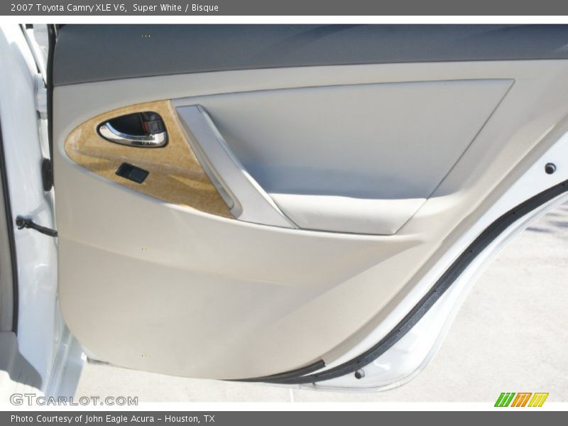 Super White / Bisque 2007 Toyota Camry XLE V6