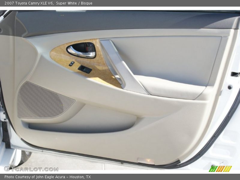 Super White / Bisque 2007 Toyota Camry XLE V6