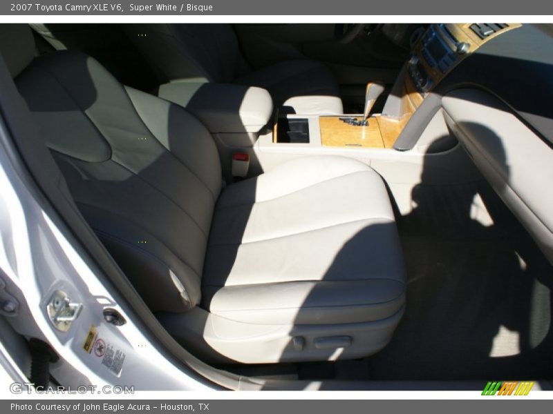 Super White / Bisque 2007 Toyota Camry XLE V6
