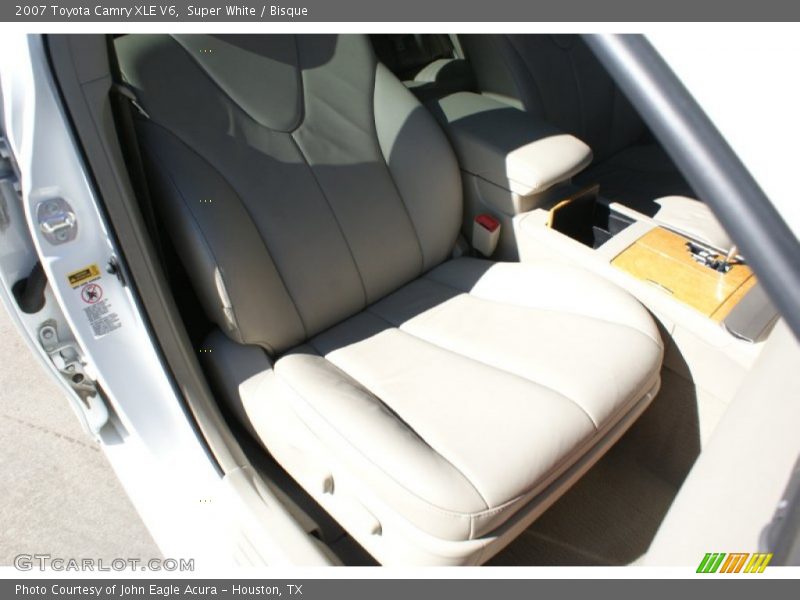 Super White / Bisque 2007 Toyota Camry XLE V6