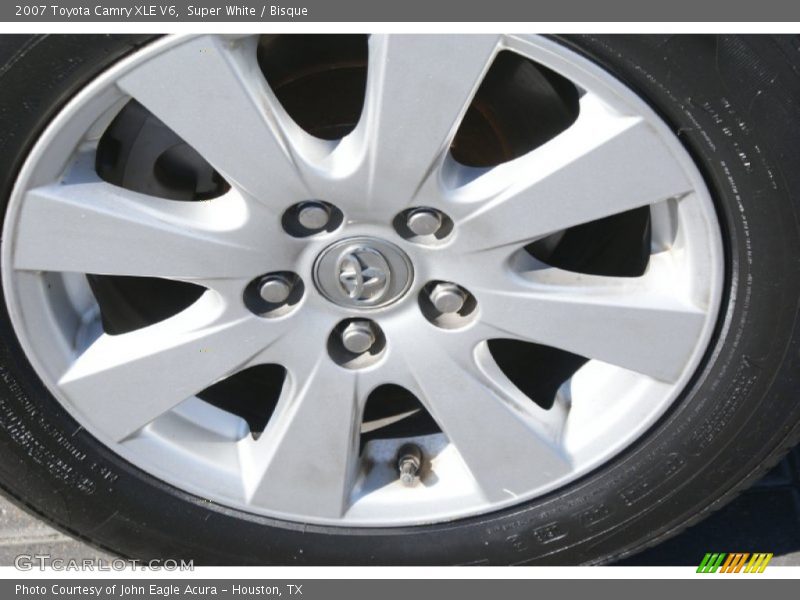 Super White / Bisque 2007 Toyota Camry XLE V6