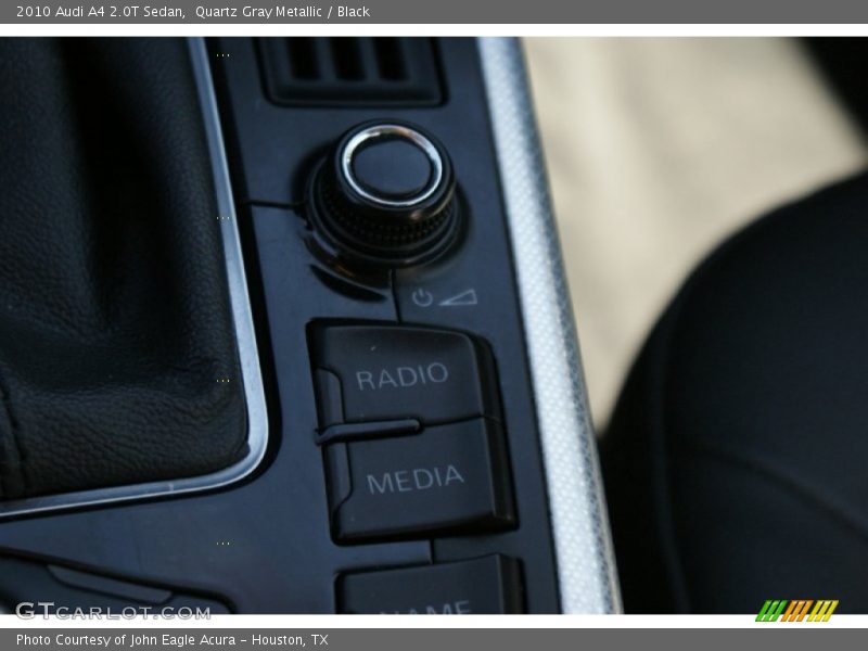Quartz Gray Metallic / Black 2010 Audi A4 2.0T Sedan