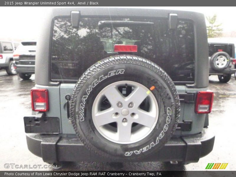 Anvil / Black 2015 Jeep Wrangler Unlimited Sport 4x4