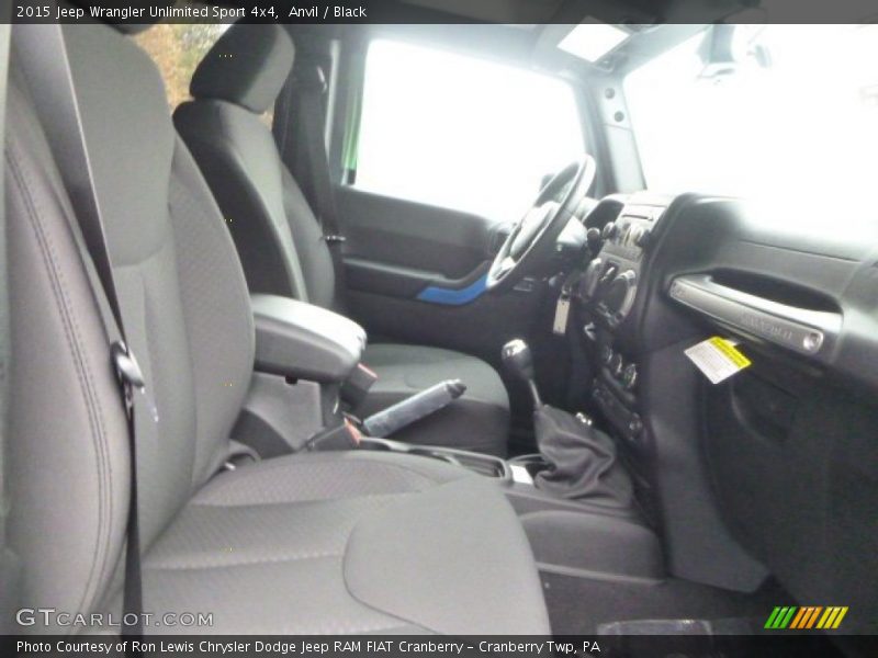 Anvil / Black 2015 Jeep Wrangler Unlimited Sport 4x4