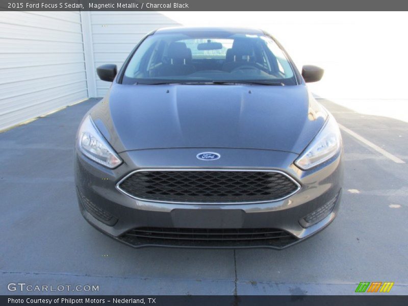 Magnetic Metallic / Charcoal Black 2015 Ford Focus S Sedan