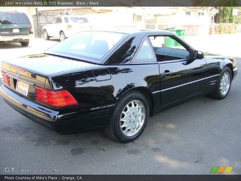 Black / Black 1997 Mercedes-Benz SL 320 Roadster