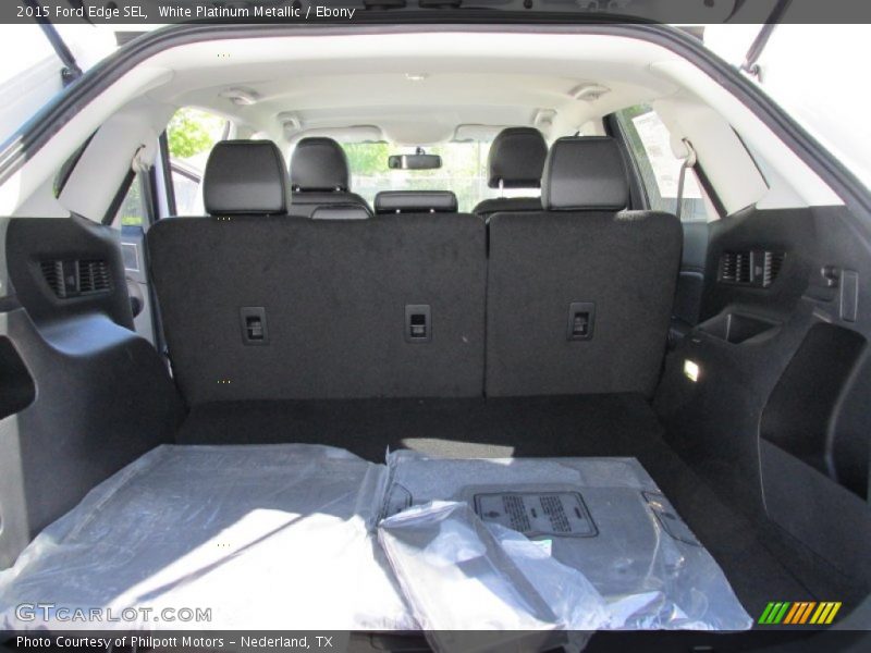  2015 Edge SEL Trunk
